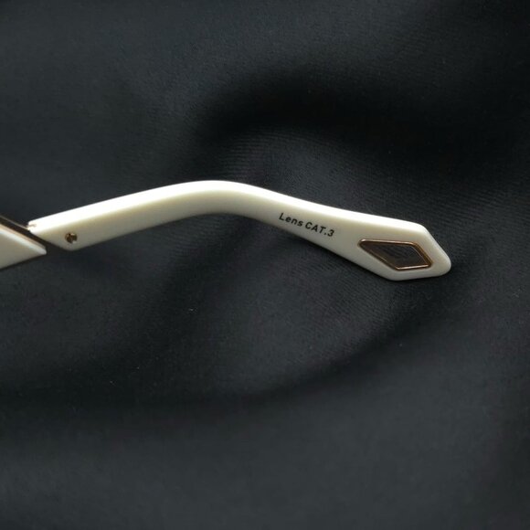 QUAY Australia Almost Ready 1217 Oversized Sunglasses Ivory Brown Polarized - Picture 10 of 15